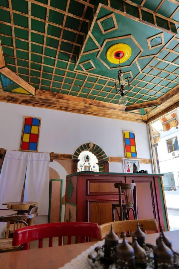 Hotel Veli Саранда Экстерьер фото