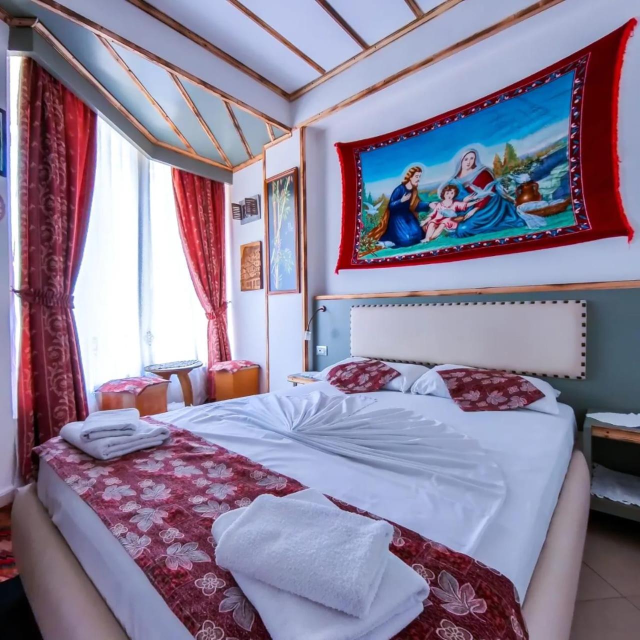 Hotel Veli Саранда Экстерьер фото